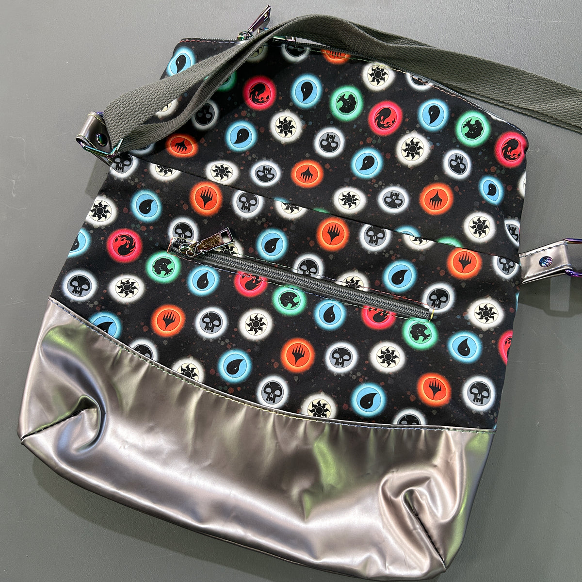 Magic the Gathering foldover crossbody bag - image 3