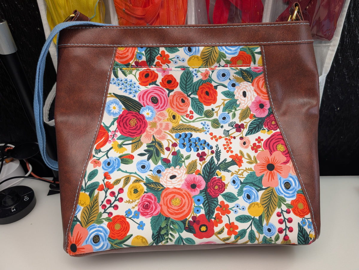 floral themed Double zip Handbag